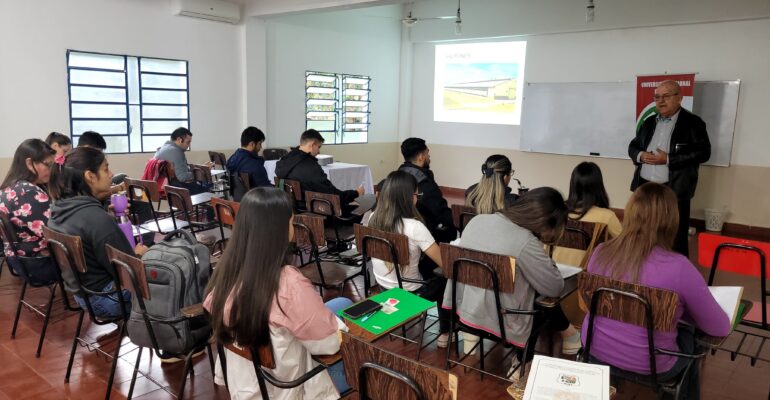 charla animal Felipe