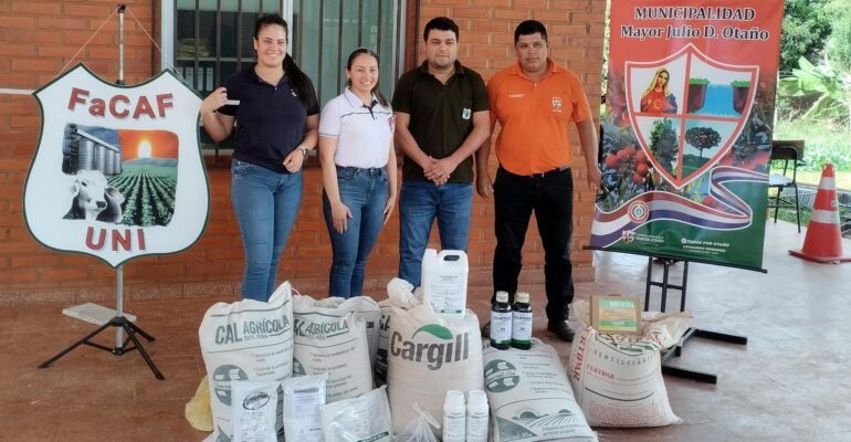 recepción de donación Otaño