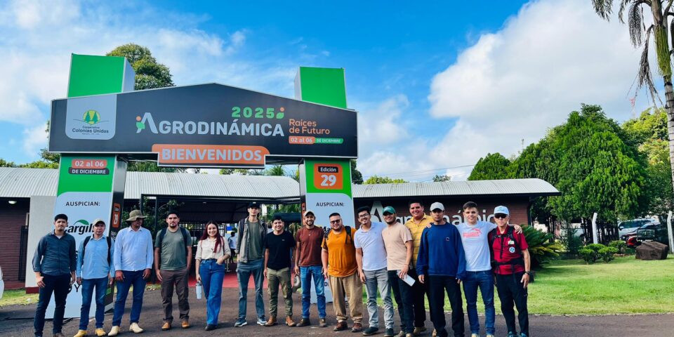 estudiantes artigas en agrodinámica