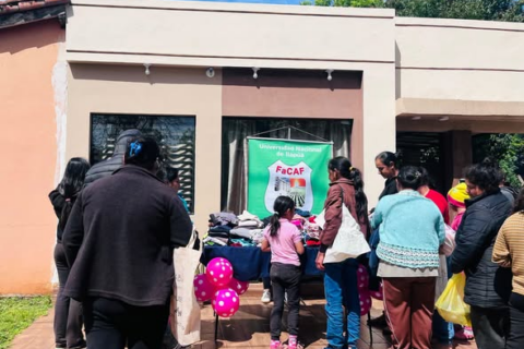 entrega de abrigos (2)