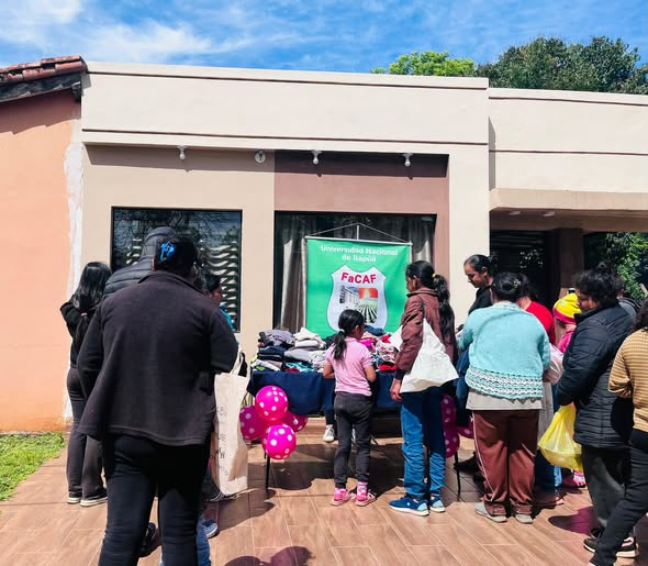 entrega de abrigos (2)